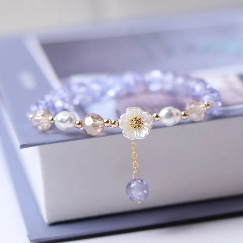 PearlBloom Charm Bracelet: Fashionable Friendship Jewel - Oba Buy